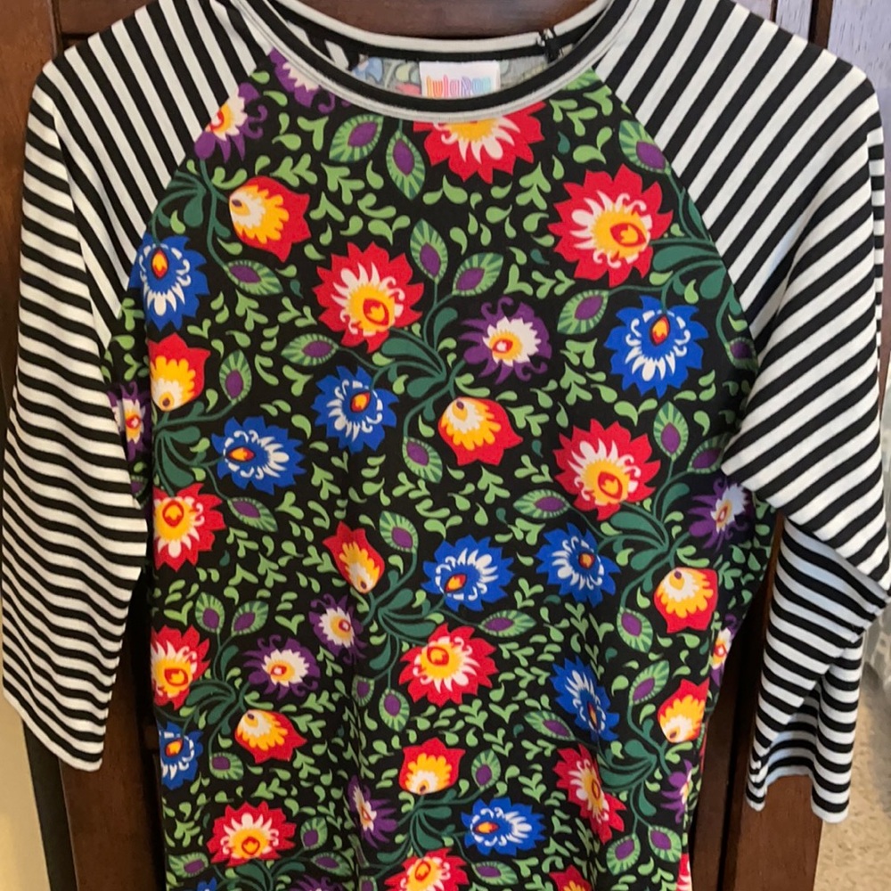 Randy - xxs. Floral print with stripe sleeves